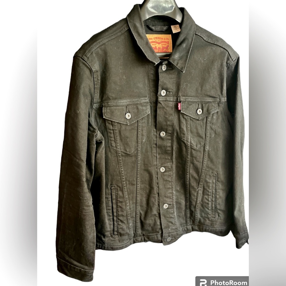 Levi’s Black Classic Trucker Jacket XL Classic!